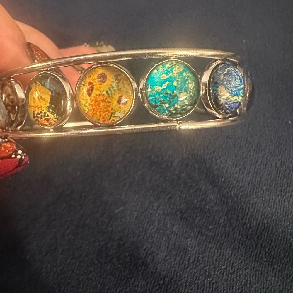 Colorful Planetary Bracelet - Picture 4 of 5